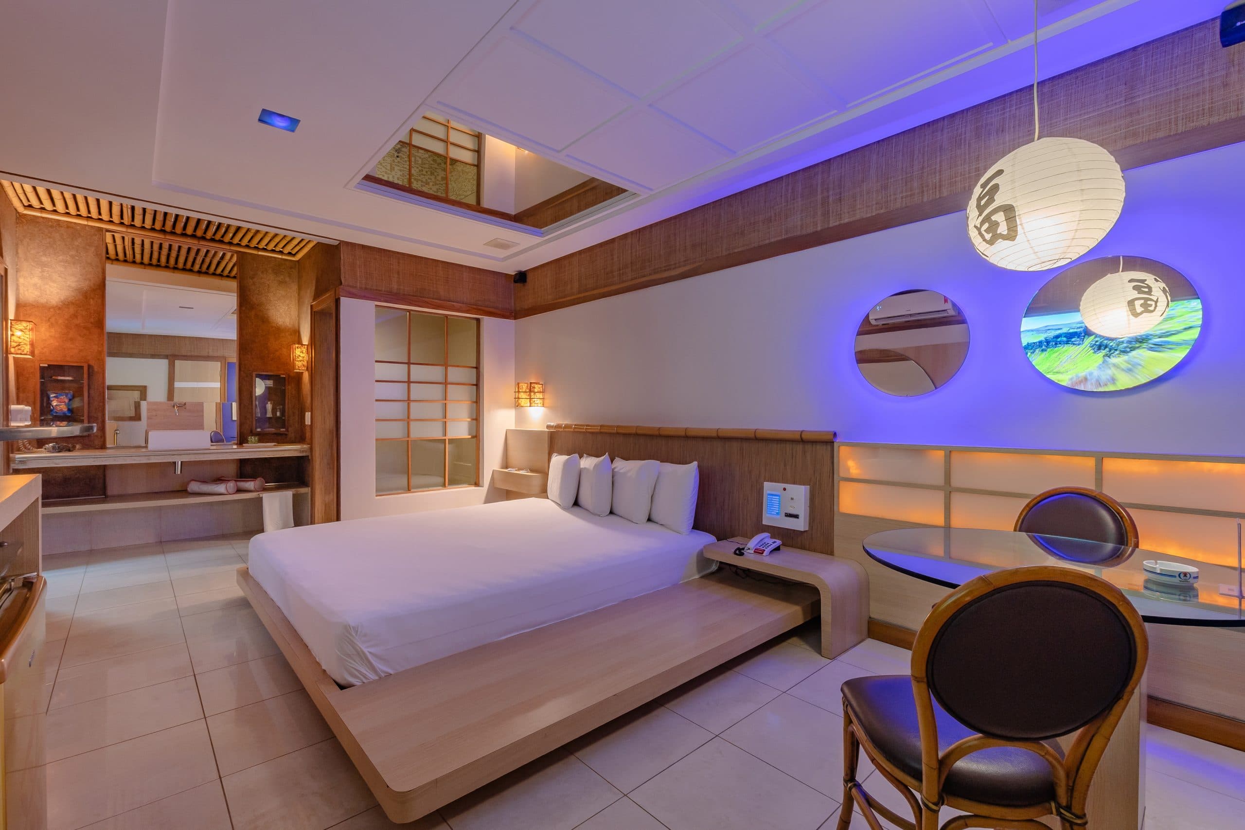 Suíte Sonho, no Dragon Motel